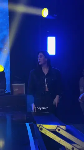 จังหวะพี่ตะวันขอไมค์ละ@Lingling Kwong @ออมออมเอง:^D  LINGORM ONLY YOU EP13 #เพียงเธอEP13 #Ormkornnaphat #linglingkwong #LingOrm #ออมกรณ์นภัส 