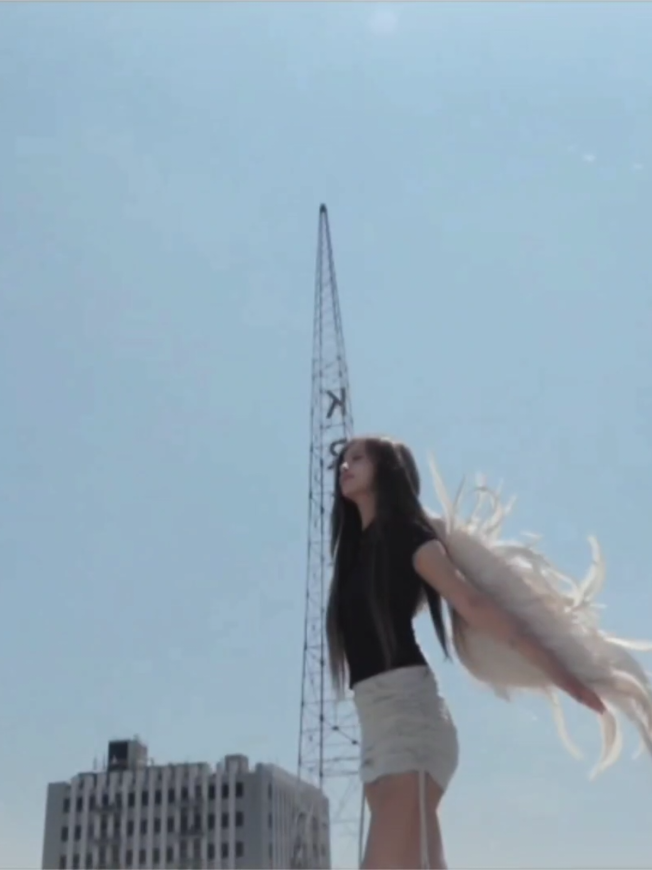 #NMIXX | Make a lot of video using 'Blue valentine' sound!!! LET'S GIVE NMIXX MANY MUSIC AWARDS SHOW!!! NMIXX NSWER LET'S GET CRAZY #kpop #sullyoon #haewon #baenmixx 