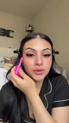 I got ready so fast 😭 #fyp #makeup #grwm 