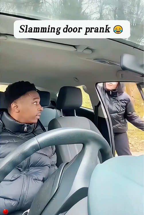 Slamming my husbands car door prank 😂😂 #tiktok #fyp #funny #foryou #couple #car #slam #prank #reaction #haha #usa 