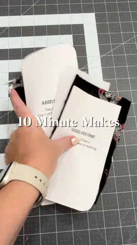 I’ve been testing out some new 10 Minute Makes for potential stocking stuffer gifts this upcoming holiday season! Can you believe it’s time to start thinking about Christmas?!  This glasses case was super easy and super necessary— I hate carrying my hard case around in my belt bag so this is the perfect way to protect them when I’m on the go.  #sewing #sewingtiktok #memade #sewingforyoupage #sewingtutorial 