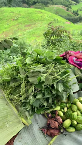 #ຈະເມິະກຼໍຣຼຶງແລະເດ່ແມ່ນຄຼົນໂຣກ✌️