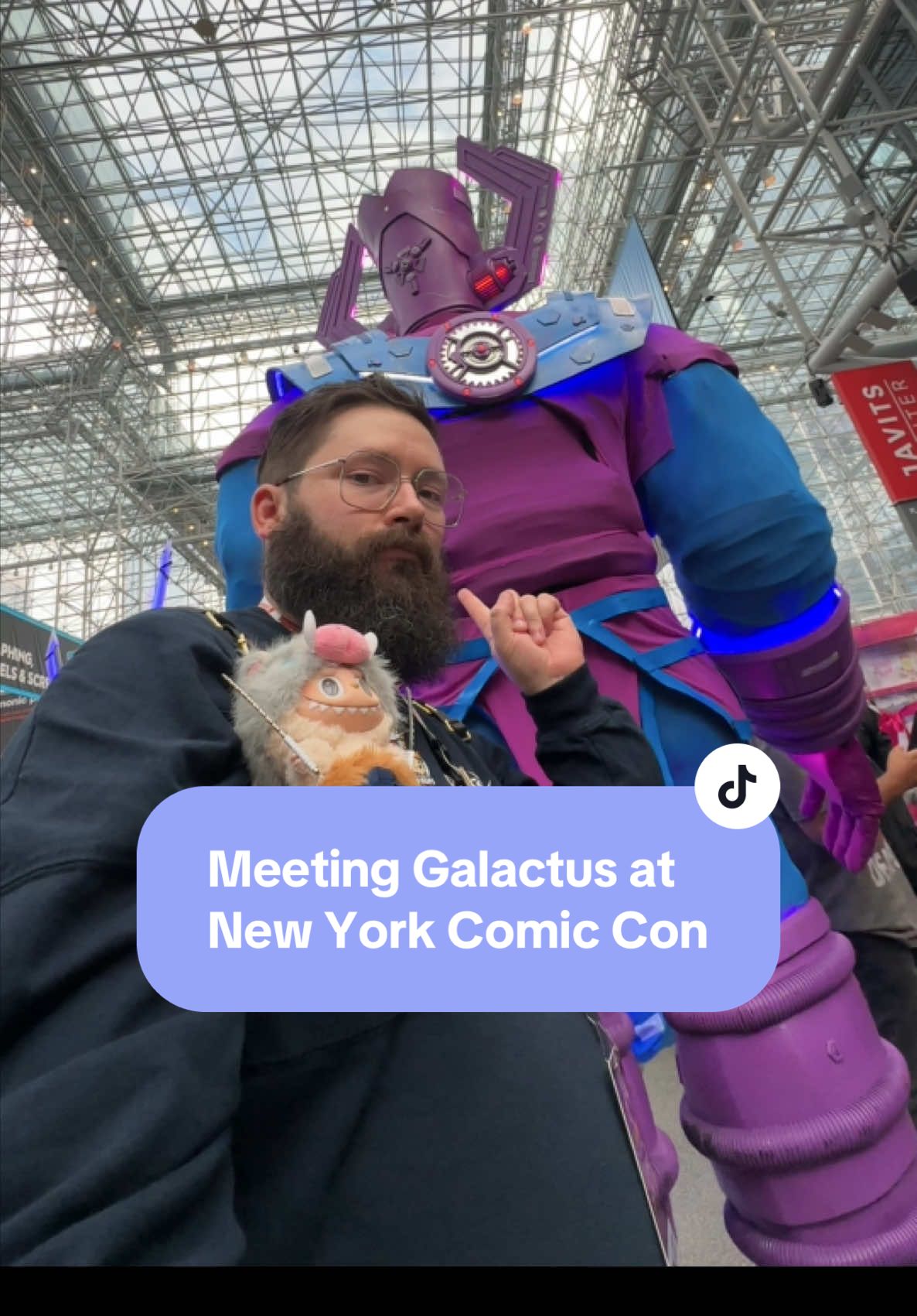 Got the chance to interact with Galactus at @New York Comic Con and meet the team behind this insane cosplay from @Extreme Costumes they really crushed it with these cosplays!!! #cosplay #nycc #galactus #newyorkcomiccon 
