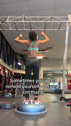 Who said moms over 40 aren’t physically strong? 💪🏾 #Fitness #fitover40