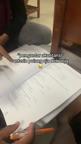 siapa sihh yang nganter 😭 #pengantarakuntansi 