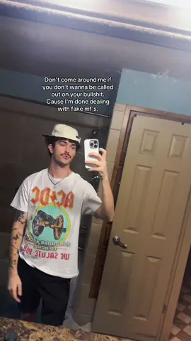 ✌️