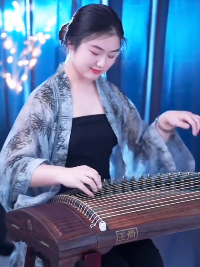 wish you a happy new day 🥰 #music  #gaixinhhaihuoc  #amnhac #nhachaymoingay 