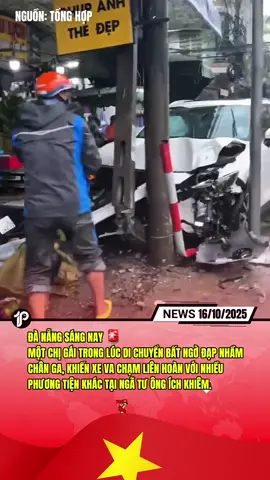 Đà Nẵng sáng nay 🚨 Một chị gái trong lúc di chuyển bất ngờ đạp nhầm chân ga, khiến xe va chạm liên hoàn với nhiều phương tiện khác tại ngã tư Ông Ích Khiêm. May mắn là không có thương vong nghiêm trọng, nhưng tình huống khiến chị vô cùng hoảng loạn, run rẩy và lo lắng cho người đàn ông liên quan trong vụ việc. Có lẽ không phải do chạy nhanh, mà chỉ là một giây bất cẩn hoặc thiếu quan sát khiến sự cố đáng tiếc xảy ra. #1phut #1phutnews #tiktoknews 