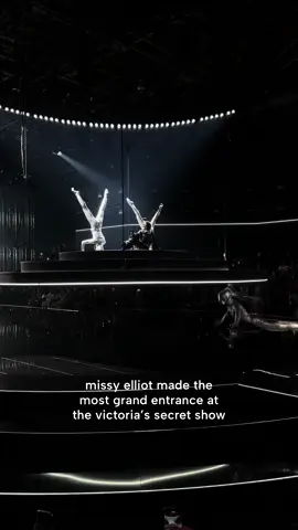 We were quite literally FLOORED by #MissyElliot’s performance at the #VictoriasSecretFashionShow 