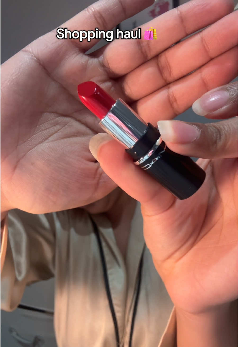 @New Balance @maccosmetics @M·A·C Cosmetics Canada @Nike @Shoppers Drug Mart @shoppersbeauty @Carolina Herrera @JeanPaulGaultier @La Roche-Posay @LaRochePosayUS @essence.cosmetics @Michael Kors  . . . . #shoppinghaul #unboxingvideo #fyp #torontopremiumoutlet #foryoupage 