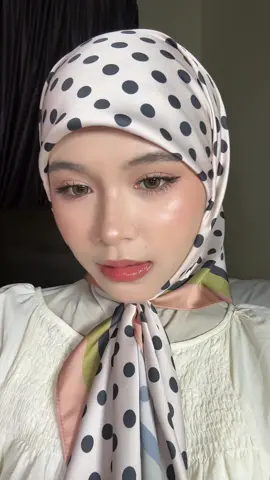 lagi senang nak remove makeup kalau ada cleansing oil ! #cleansingoil 