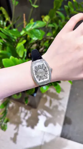 Frank V32 sang chảnh lên tay😍, máy chạy pin mượt mời chị e⌚️#xuhuong2025 #donghodep #donghonu #donghodeotay #nghiendongho 