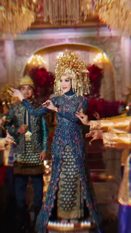 kita usahakan tari pagar pengantin itu😋