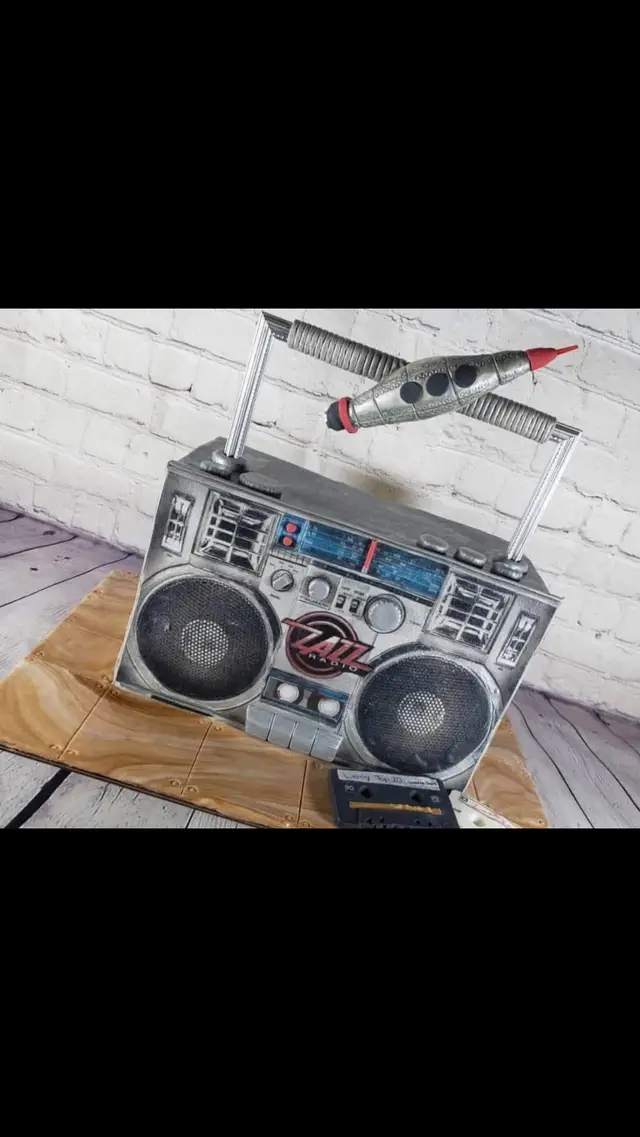 @ZazzRadio.com #cake #7 #years #anniversary 