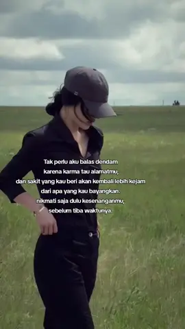 Sejatinya,tak ada penghianat yang akan selamat #foryoupage #karma #katakata #katakatamotivasi #taburtuaiitunyata 