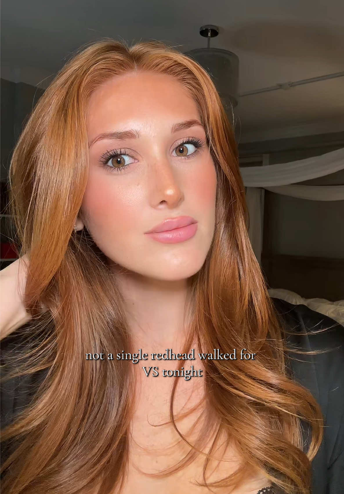 ginger representation 🤏🏻 @Victoria’s Secret #vsfashionshow #victoriassecret 