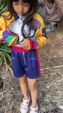 K-pop costume is adorable  #kpopdemonhunters #kpopdemonhunter #kidscostume #kidscostumes #giftsforkids 