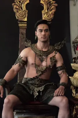 រៀមបងជាស្តេច….🥹🔱#រាជធានីទេវកថា #មនុស្សអាទិទេព #សំណេរ #វិមានអាទិទេព #novelas  