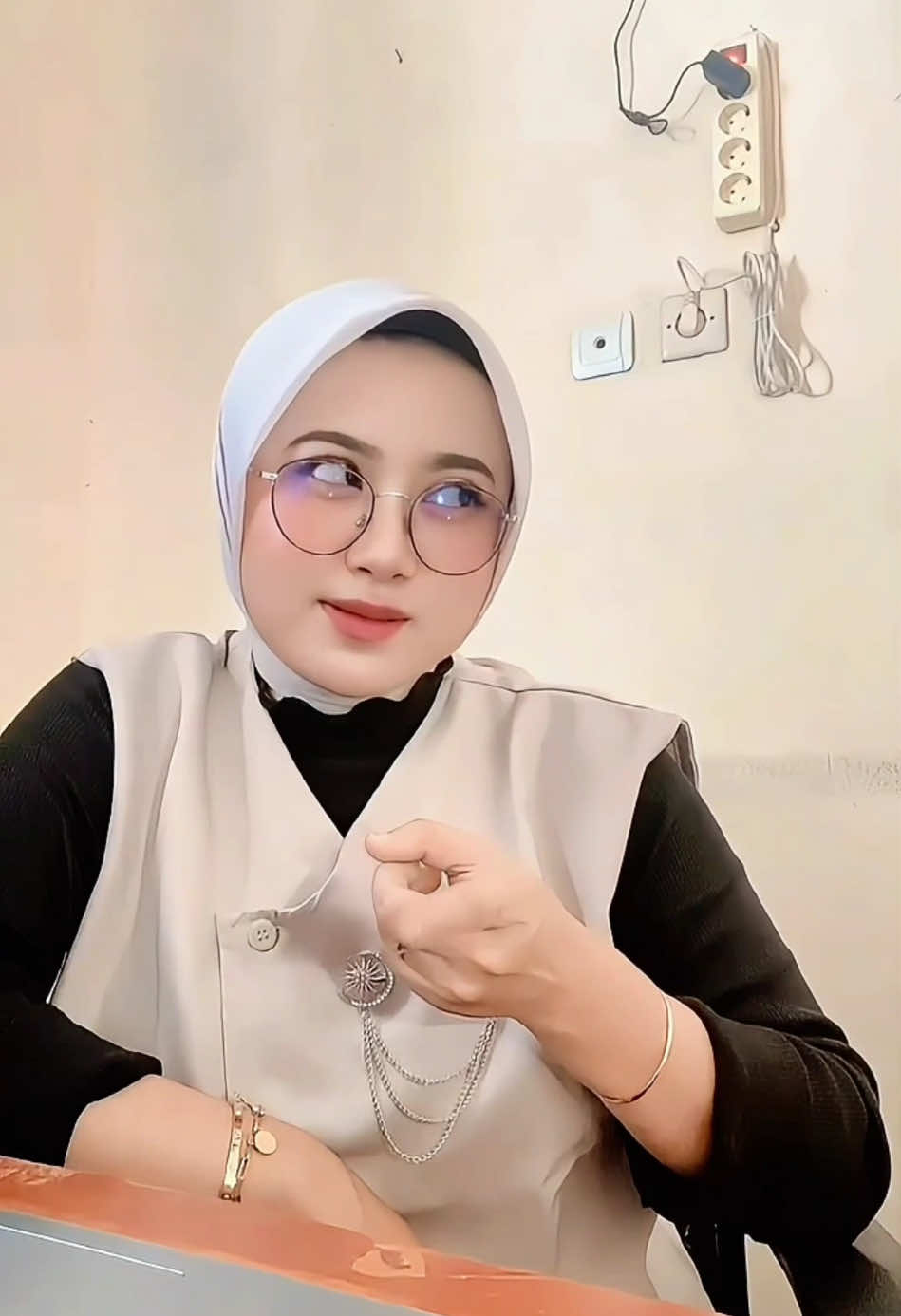 Dapat hikmah nya gasi😂     #fyppppppppppppppppppppppp #berandatiktok #likeforfollow #sadstory #fyppage 