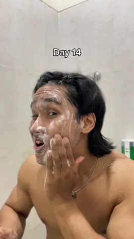 Anak gym juga masih bisa glowing 🤫🫵🏼 #blueberryfw #cleanserviral #blueberycleanser #skinbarrier 