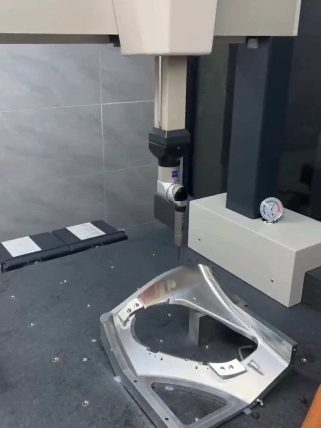 Precision Aluminum Component Inspection Our CNC-machined aluminum part undergoing CMM inspection — ensuring every curve and contour meets the tightest tolerances. #CNC #PrecisionMachining #CMMInspection #Manufacturing #Engineering