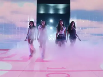 #twice #thisisfor #stage #pink #victoriassecretfashionshow  
