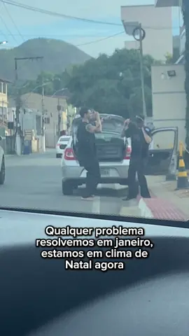 Segue aí, rumo a 10k de seguidores, família ❤️… Gratidão a todos que tem seguido e feito parte dessa nossa conta. Graças a vocês aos poucos temos batido as metas, vocês são feras!!!!. . . . #frases #indiretas #foryoupage #natal 