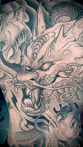 #xuhuongtiktok #xamhinhnghethuat #tattoo #hinhxamdep 