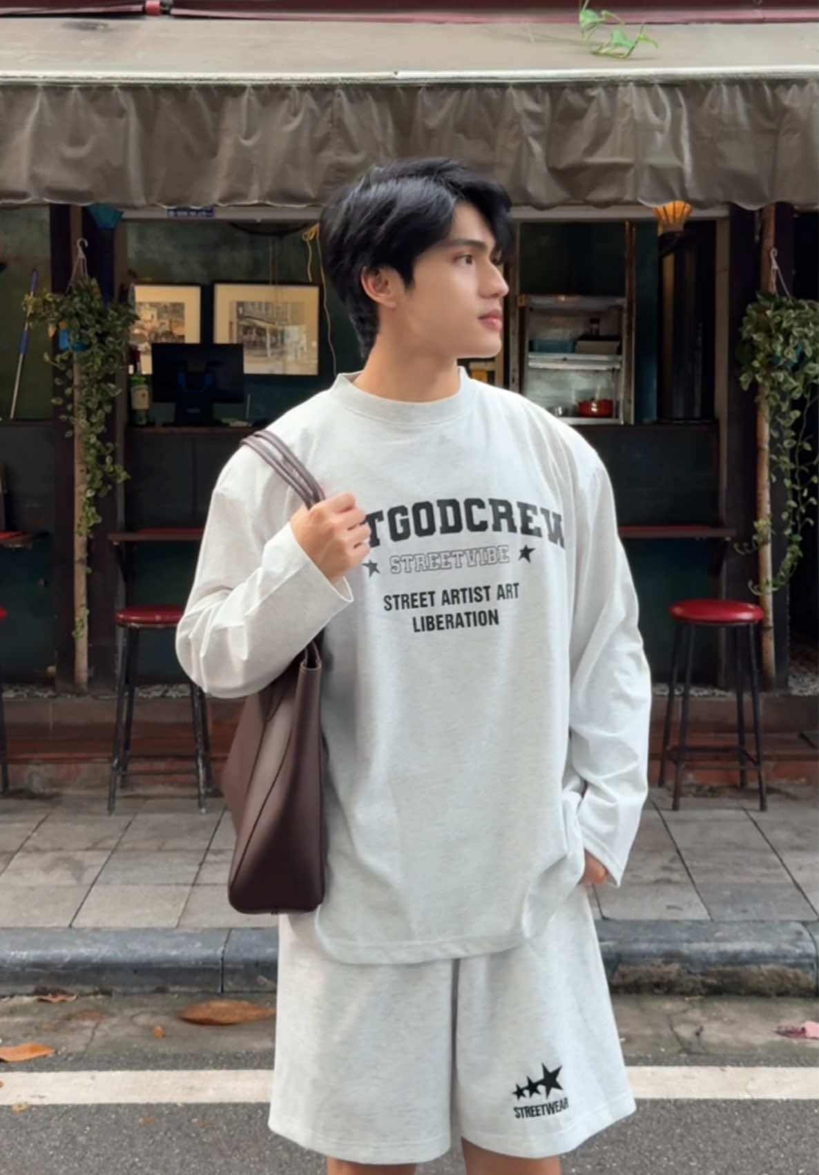 Longsleeve lên oufit cafe thu đông #aothun #aothundaitay 