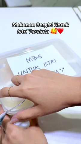 Komen yang udah dibikinin MBG kaya gini dari si paksu ya bund 👇🏻😍 Yang belum jangan lupa tag paksu kalian yaa 😂 #fyp #trend #viral #bucin #xybca      