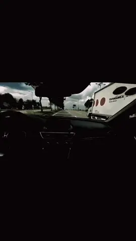 Cứ mãi đi tìm hạnh phúc, mà quên mất hạnh phúc đơn giản chỉ là sự bình yên...✌️ #1000millionsviewsv #fyb #laixe #tamtrangbuon #viewschallenge 