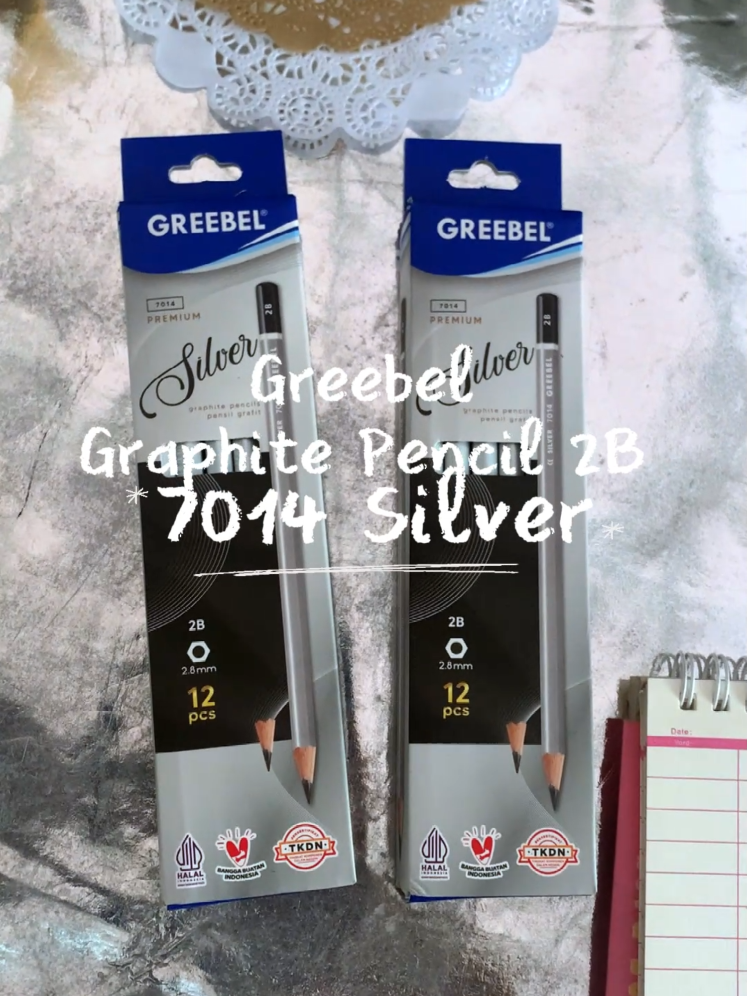 ✏️ Tulis lebih halus, hasil lebih maksimal! Dengan Greebel Graphite Pencil 2B Silver, setiap goresan terasa ringan, halus, dan pekat 💫 🩶 Desain elegan warna silver 🩶 Grafit 2B berkualitas tinggi — hasil tulisan hitam dan jelas 🩶 Mudah diraut, tidak mudah patah 🩶 Cocok untuk sekolah, kantor, maupun menggambar Tampil rapi dan profesional dengan pensil premium dari Greebel! 🎯 #Greebel #Pensil2B #GraphitePencil #AlatTulisSekolah #ATKmurah #BackToSchool #TulisanRapi #OfficeSupplies #nstid #journaling #stationery