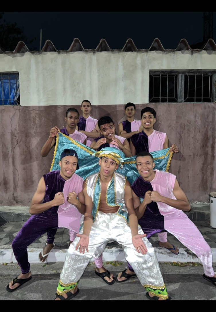 Voltamos em, estavam com saudades? 👀❤️