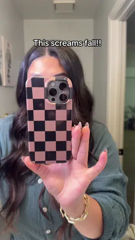 Feeding my plaid obsession one season at a time✨🍂🍁 @velvetcaviar #velvetcaviar #phonecase #iphonecase #tiktokshopcreatorpicks #tiktokshopblackfriday 