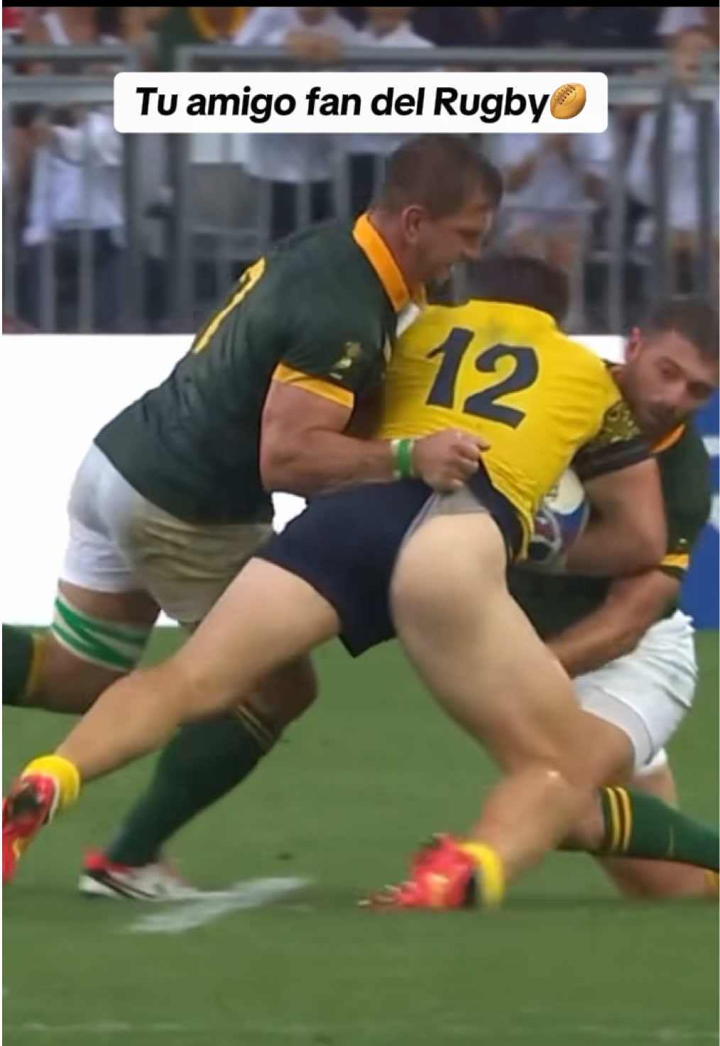 Tu amigo fan del Rugby😂 #humor #greenscreen #amigos #rugby 