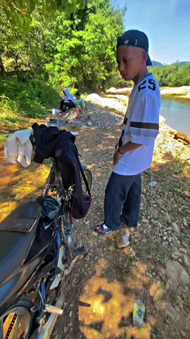 #trendingviral #sulawesitenggara #konaweutara #kalilandawe #fypシ゚ 