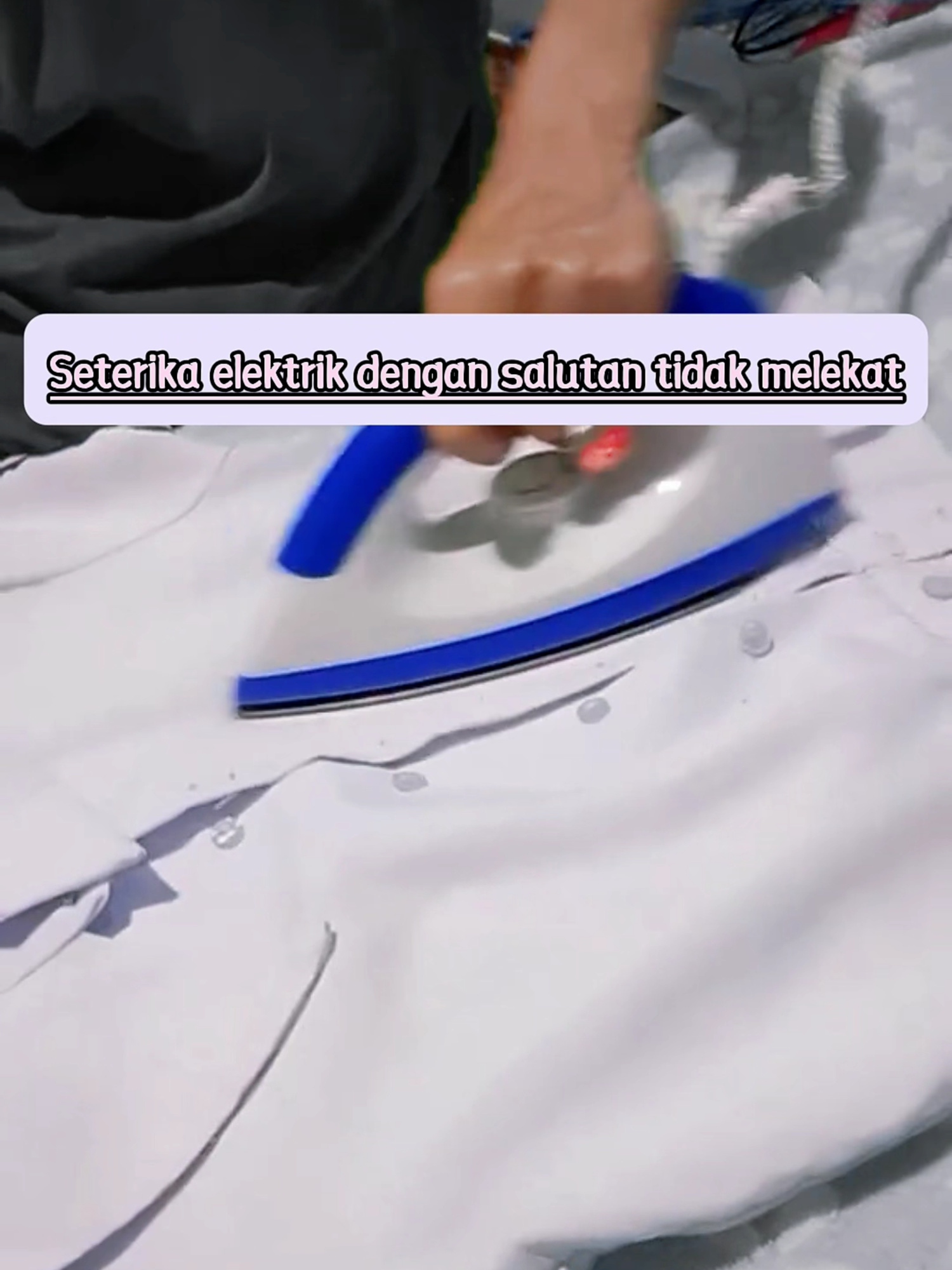 Seterika ini boleh menyeterika pakaian daripada pelbagai bahan, mempunyai pelbagai pelarasan gear, penyingkiran kedut yang kuat, pensterilan dan penyingkiran hama, dan mudah digunakan.#Seterika #iron #besi #allflying #bigsale #Lifestyle