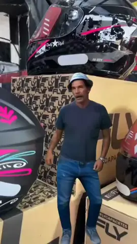 capacetes fly f9, 195,00 reais🤑