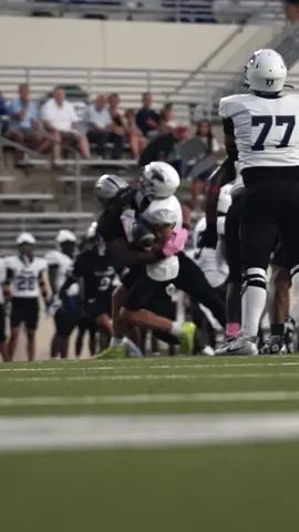 guyer vs hebron hit by Zane Rowe @d1 ✞ #txhsfb #guyerhighschool #football #fyp #highschoolfootball 