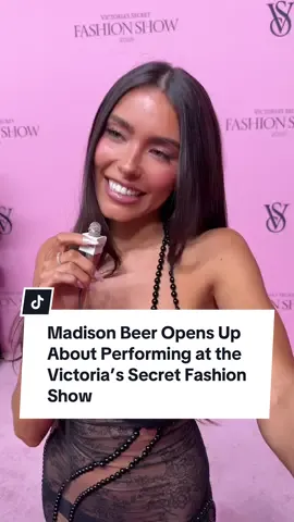 @madison beer might have been nervous for her first ever @Victoria’s Secret performance, but it’s say to say she nailed it. #MadisonBeer #VSFashionShow 