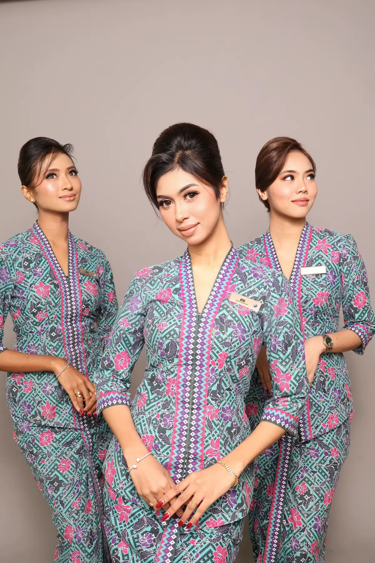 Sky queens on duty ✈️👑#cabincrew #aviationlovers 