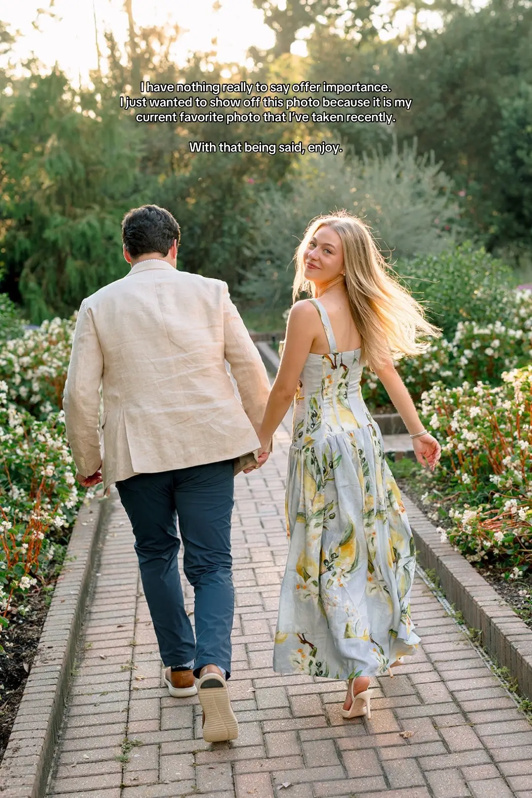 Don’t mind me while I impatiently wait for the film to come back from this session 😐 (truly the worst part of film is waiting…) #enagement #engagementshoot #gardenvibes #houstonphotographer #weddingphotography 