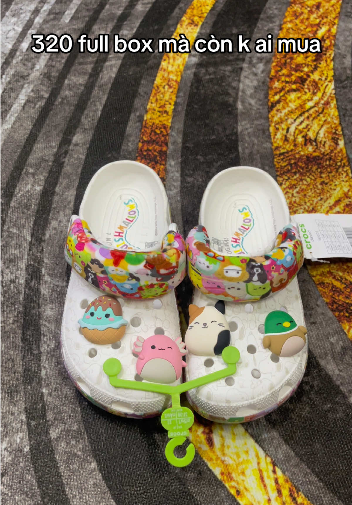 Các chị em đâu cả rồiii#xuhuong #dépcrocsloạimớihở #crocs 