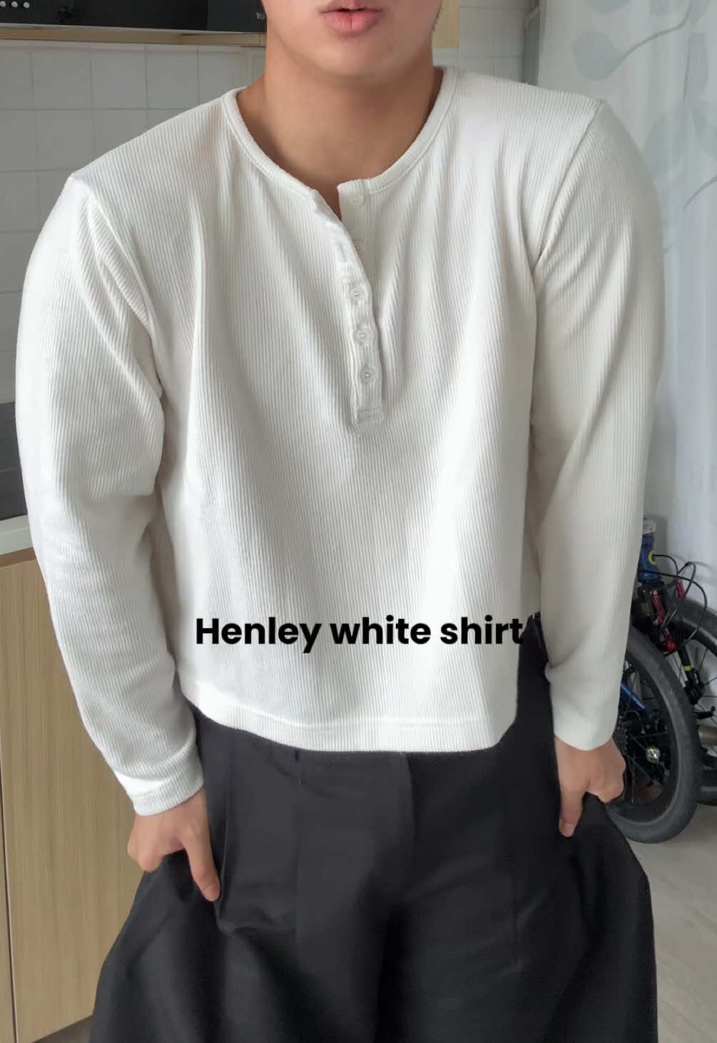 Talking about some of my favourite clothing brands from Singapore! @aston @AforArcade  #fashionbrand #lafashion #pickups #uniqlo #outfitinspo 