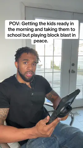 While the kids are in school it’s block blast time. #blockblastlove #hungrystudio #blockblast 