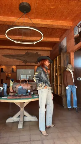 #countrymusic #westernfashion #outfitinspo #freepeople @Free People 