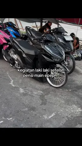 alumni ngendok di factory👋🏻😭  #penggunaring17 #vario125 #vario160 #epep #foryou 