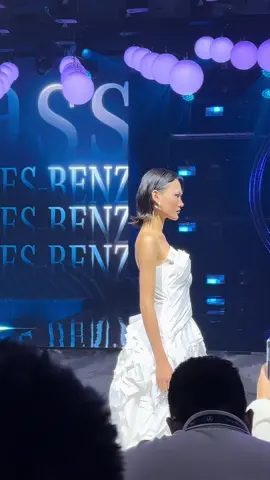 Màn trình diễn thời trang 