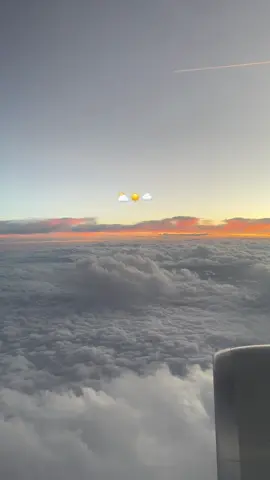 #سفر #تأمل #طيارة 