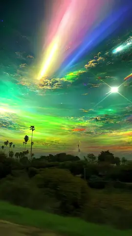 aurora indah sekali Seperti lukisan!#nature #langitindah  #foryou #pesonalangit #fyp 